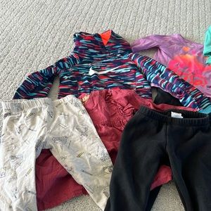 Girls 2t Lot, Gymboree, gap, old navy, carters. 9 long sleeve tops, 3 leggings